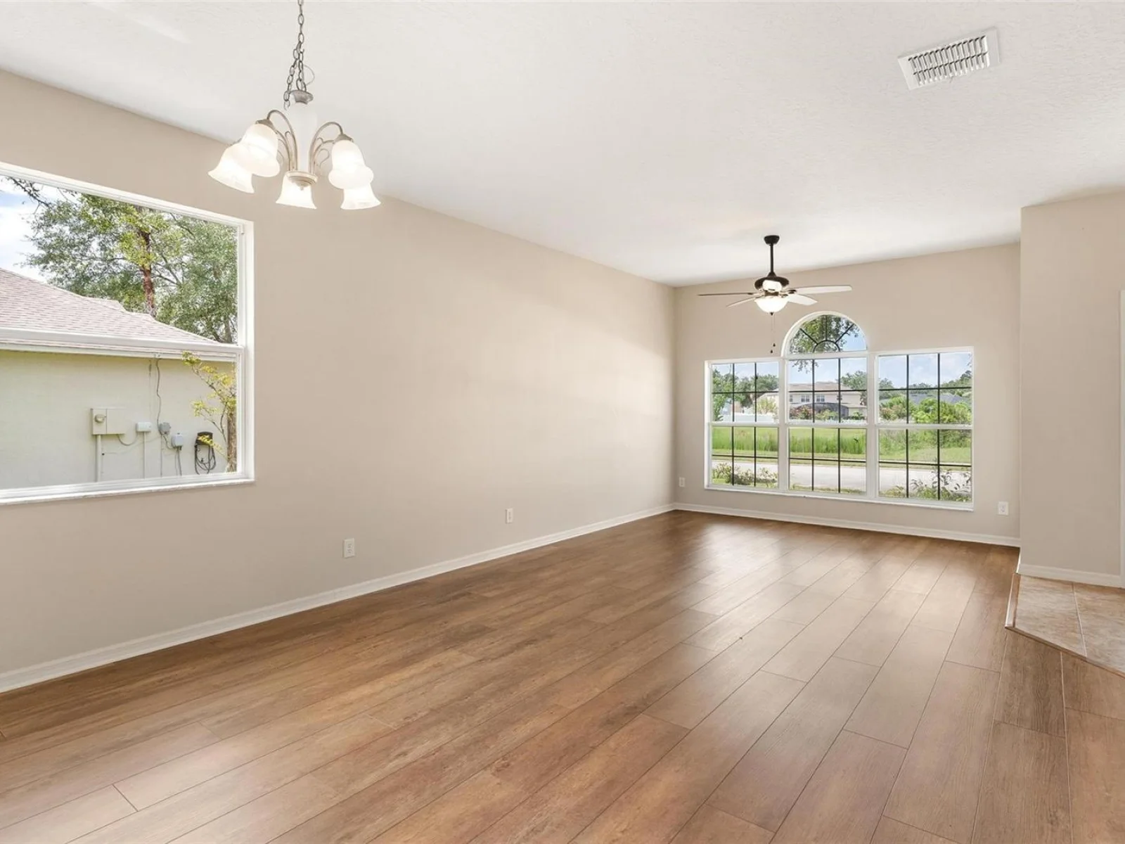 3360 CREEK RUN LN, EUSTIS, FL — photo 9