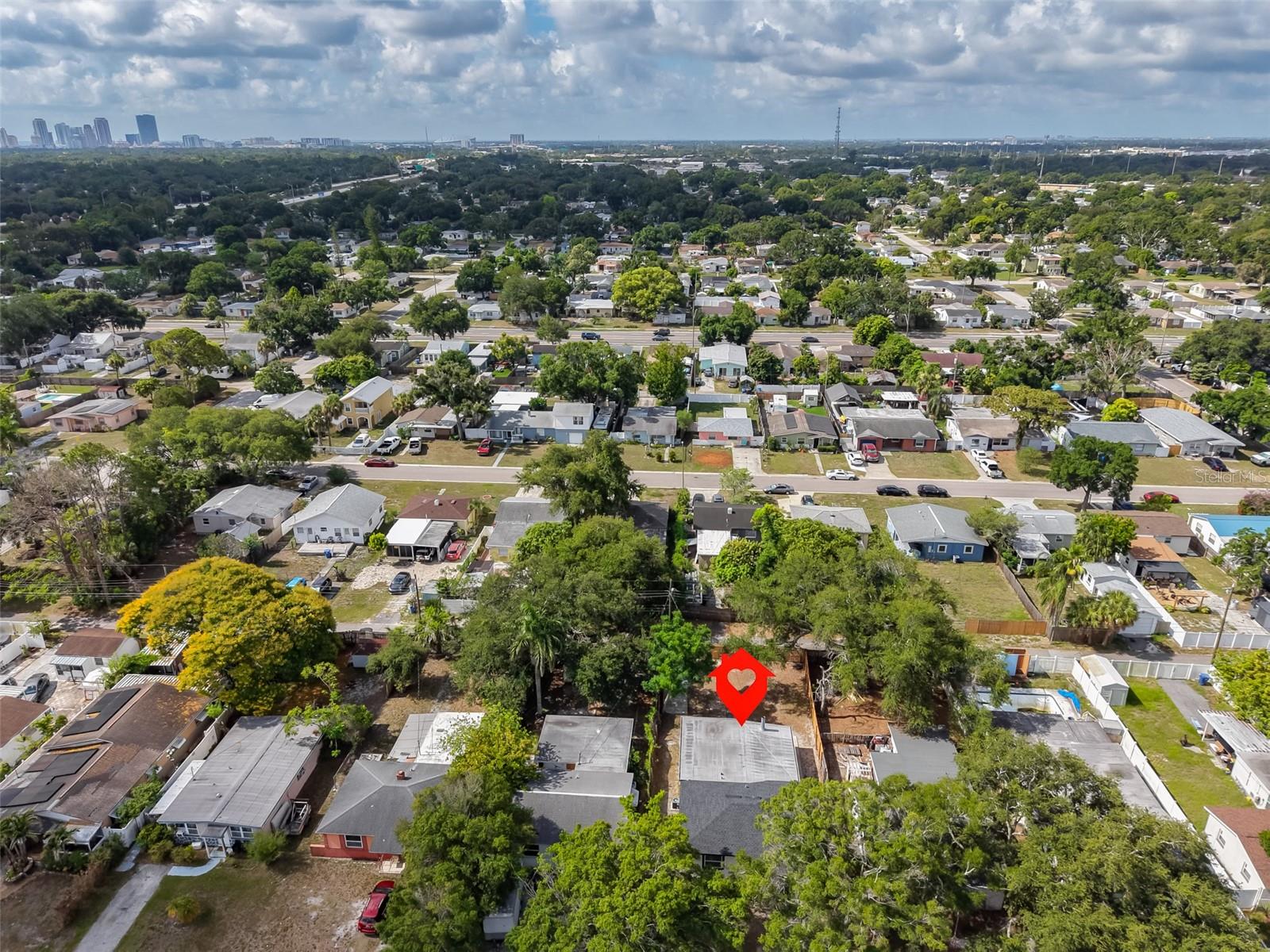 2450 40TH AVE N, ST PETERSBURG, FL — photo 29