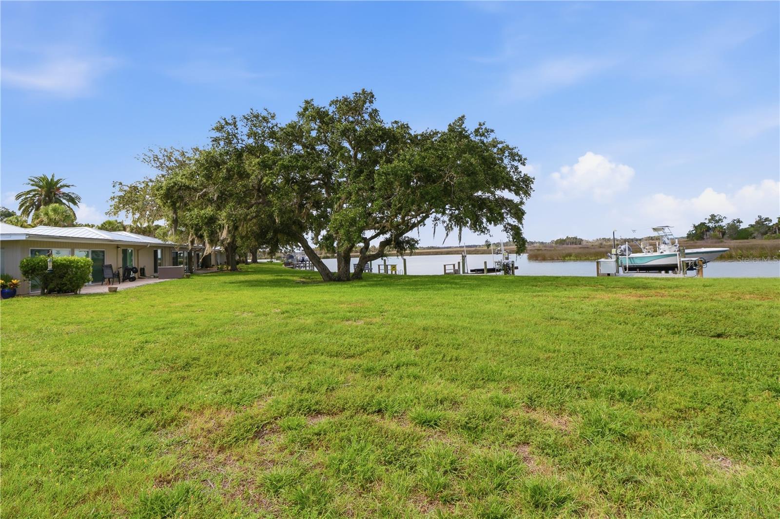 11628 W BAYSHORE DR #8, CRYSTAL RIVER, FL — photo 3