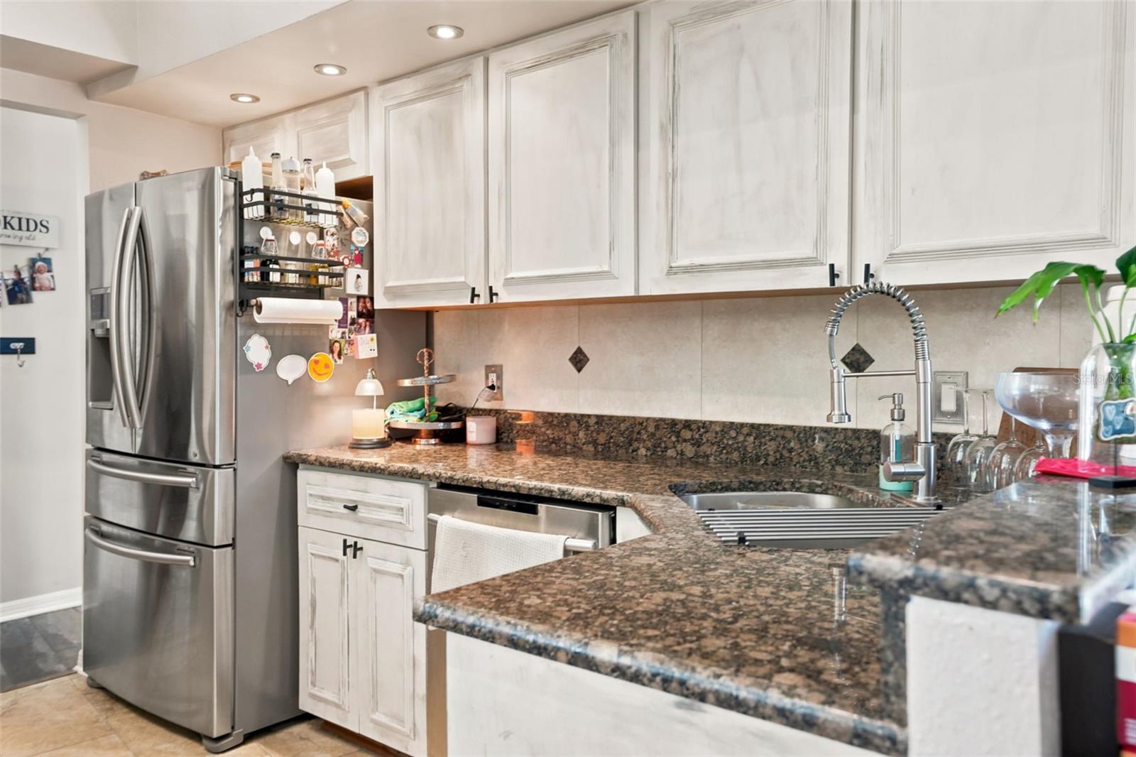 10296 WINDSOR CT, SPRING HILL, FL — photo 17