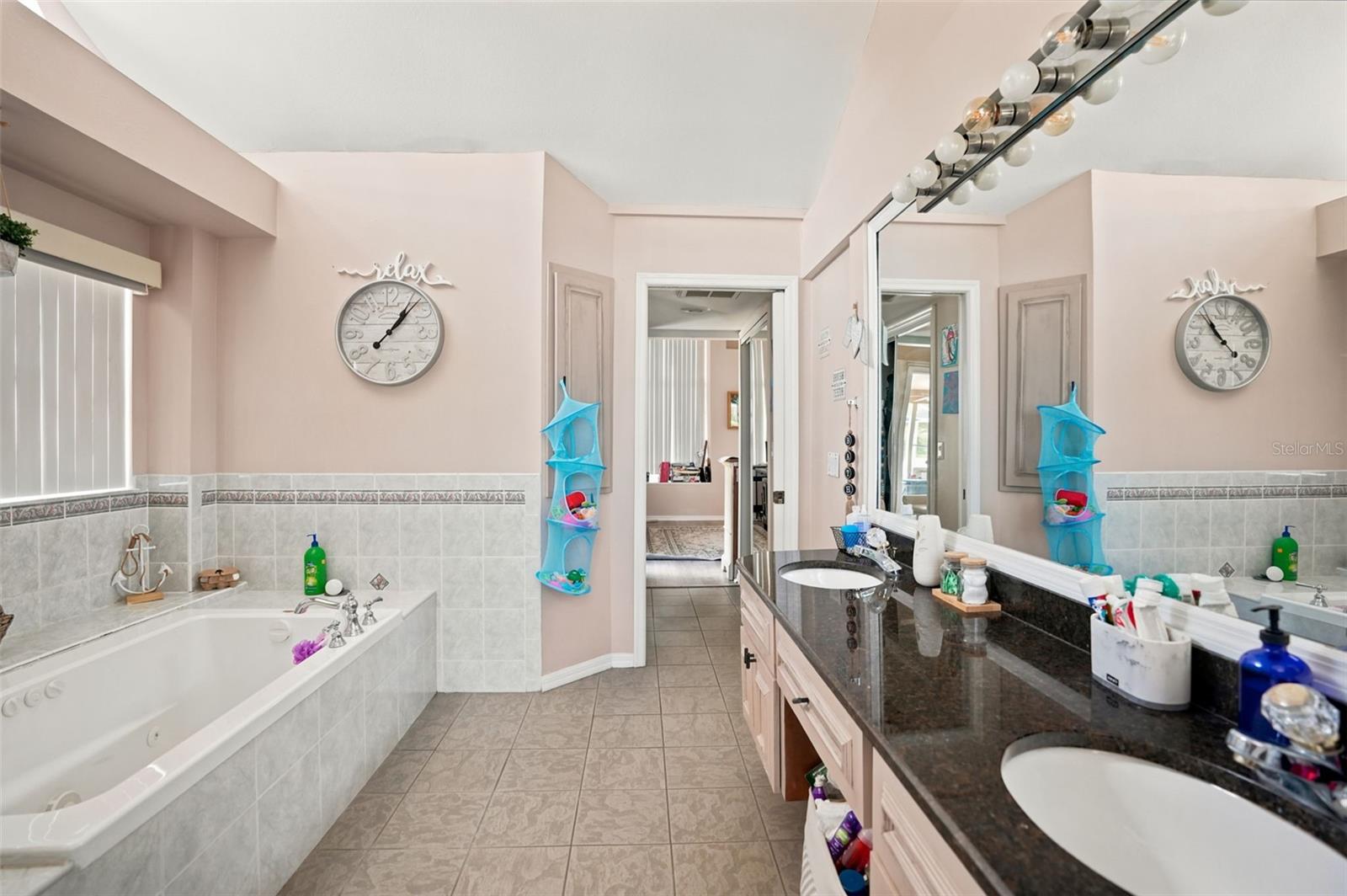 10296 WINDSOR CT, SPRING HILL, FL — photo 36