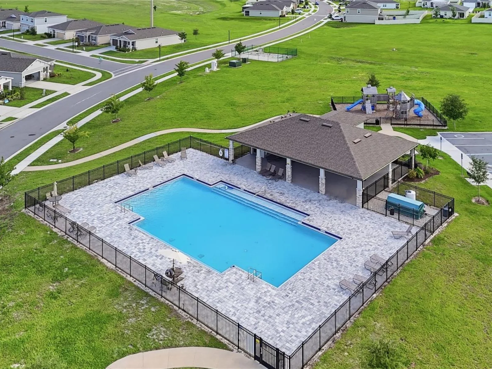24409 SUNNYS HALO WAY, SORRENTO, FL — photo 35