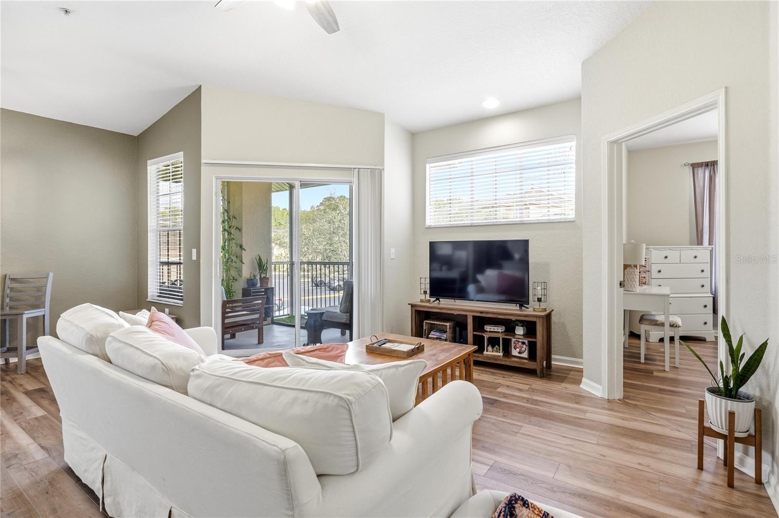 5125 PALM SPRINGS BLVD #1204, TAMPA, FL — photo 2