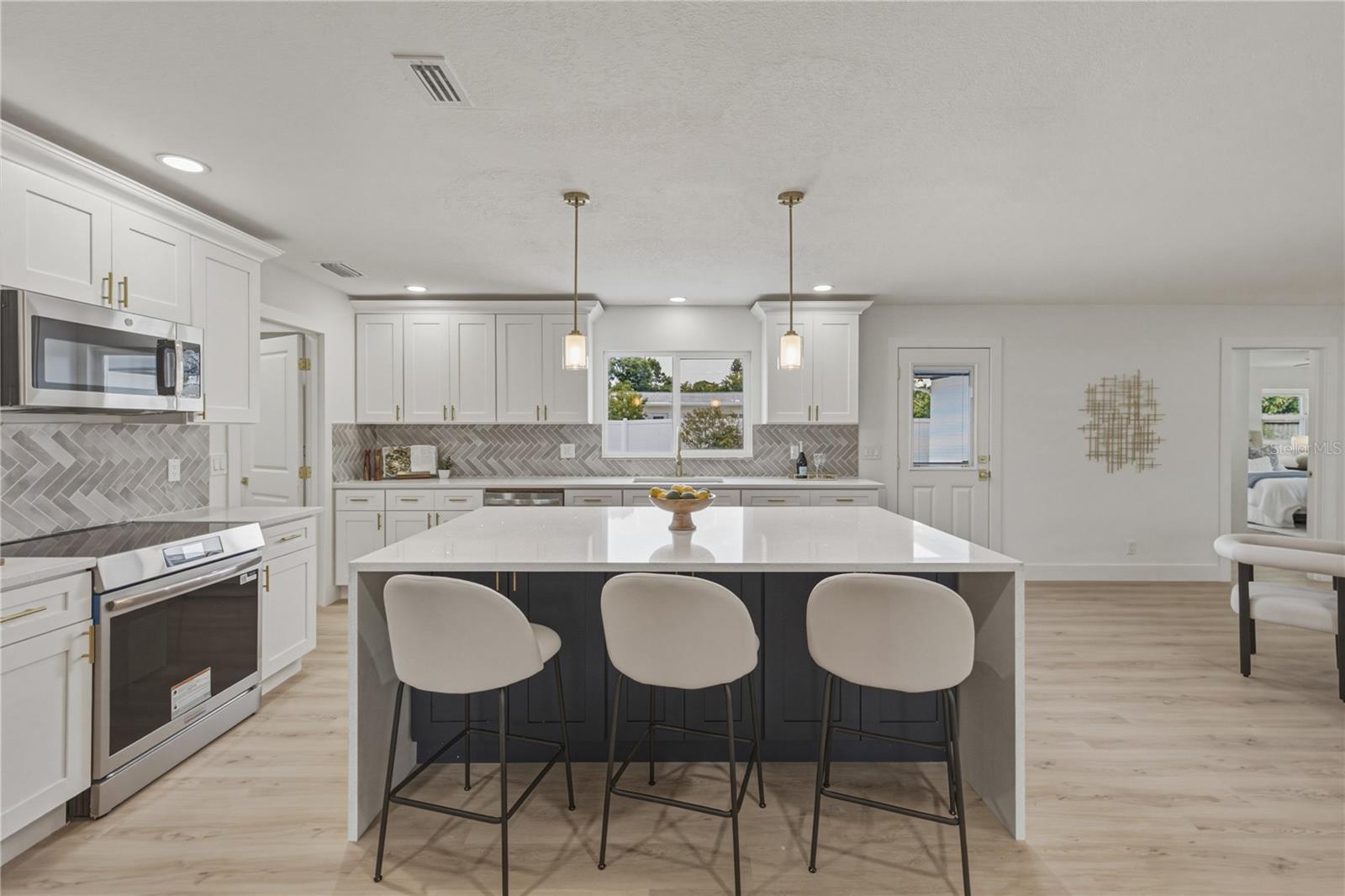 3810 18TH AVE W, BRADENTON, FL — photo 15