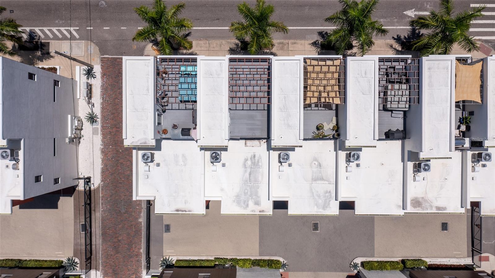 130 8TH ST N, ST PETERSBURG, FL — photo 70