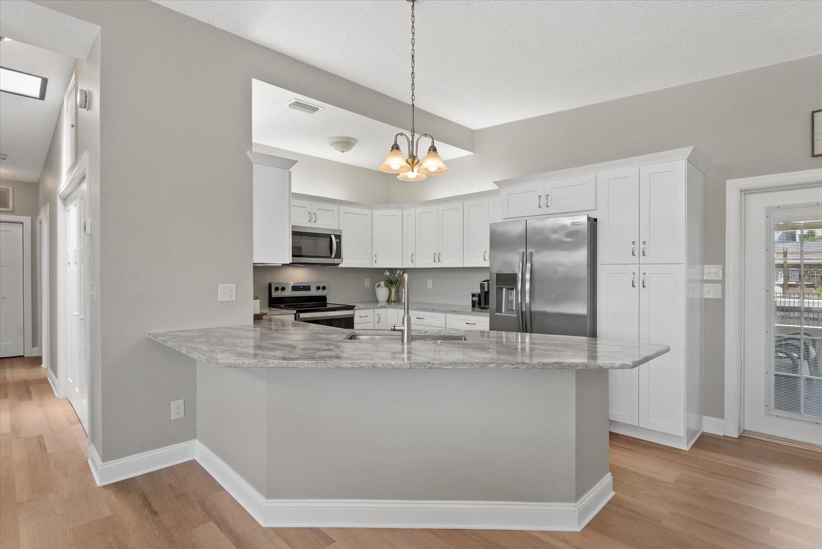 512 PALM AVE, ELLENTON, FL — photo 11