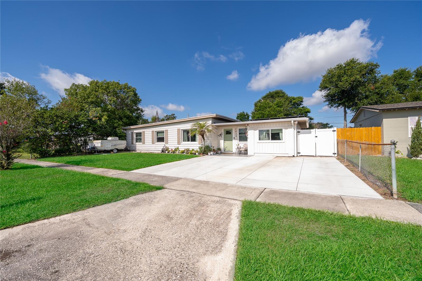 1624 HOLLIS DR, ORLANDO, FL — photo 2