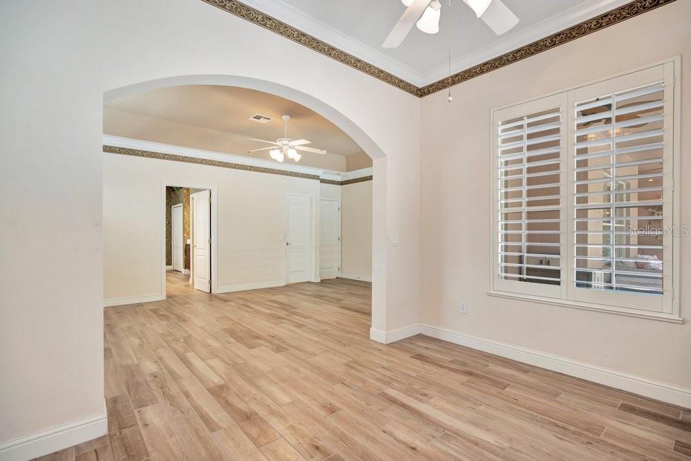 9211 SHADOW PINAR CT, ORLANDO, FL — photo 32