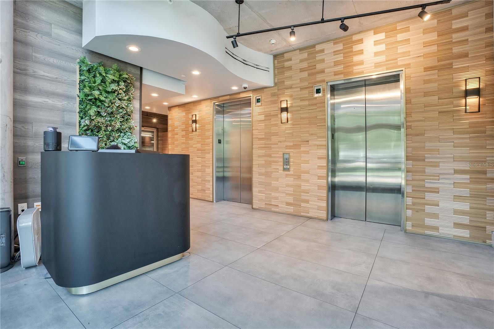 525 E JACKSON ST #705, ORLANDO, FL — photo 4