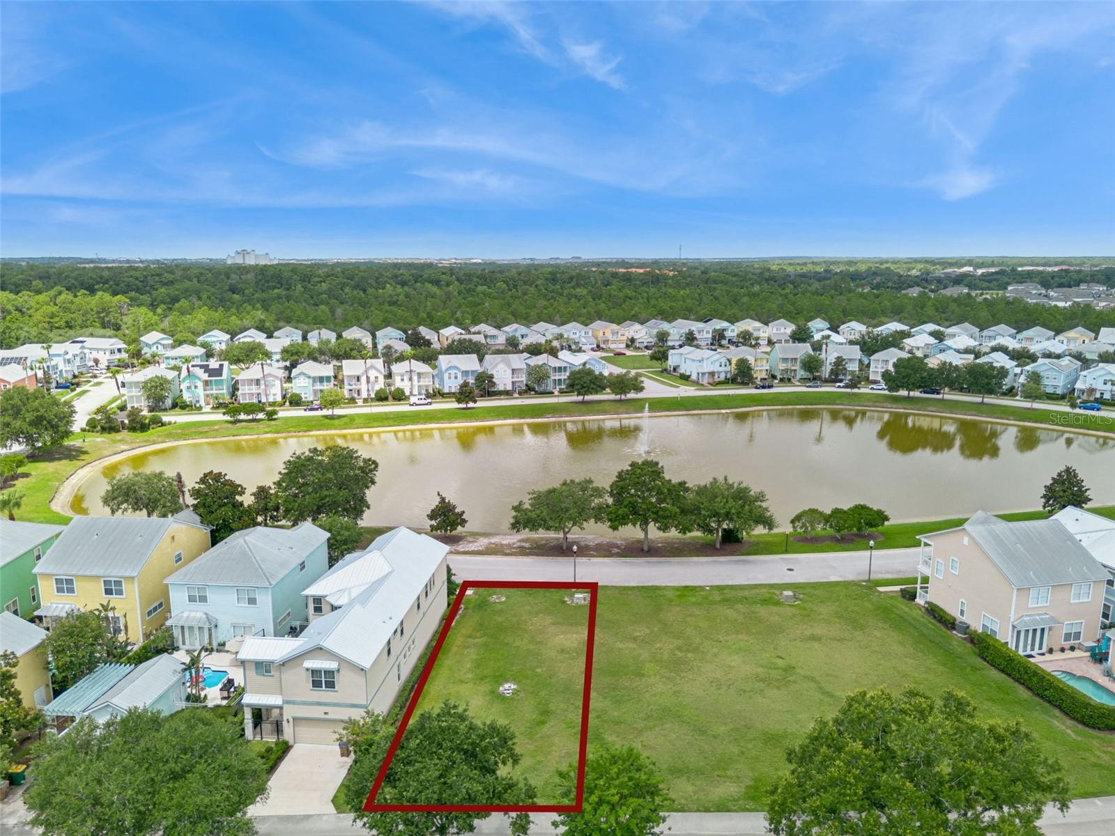 1529 FAIRVIEW CIR, REUNION, FL