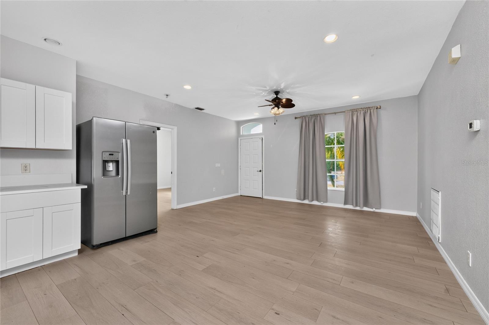 11082 VANESSA AVE, ENGLEWOOD, FL — photo 7