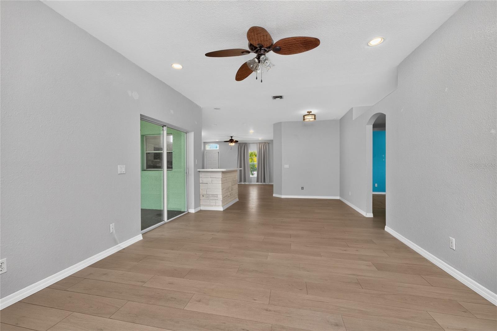 11082 VANESSA AVE, ENGLEWOOD, FL — photo 15
