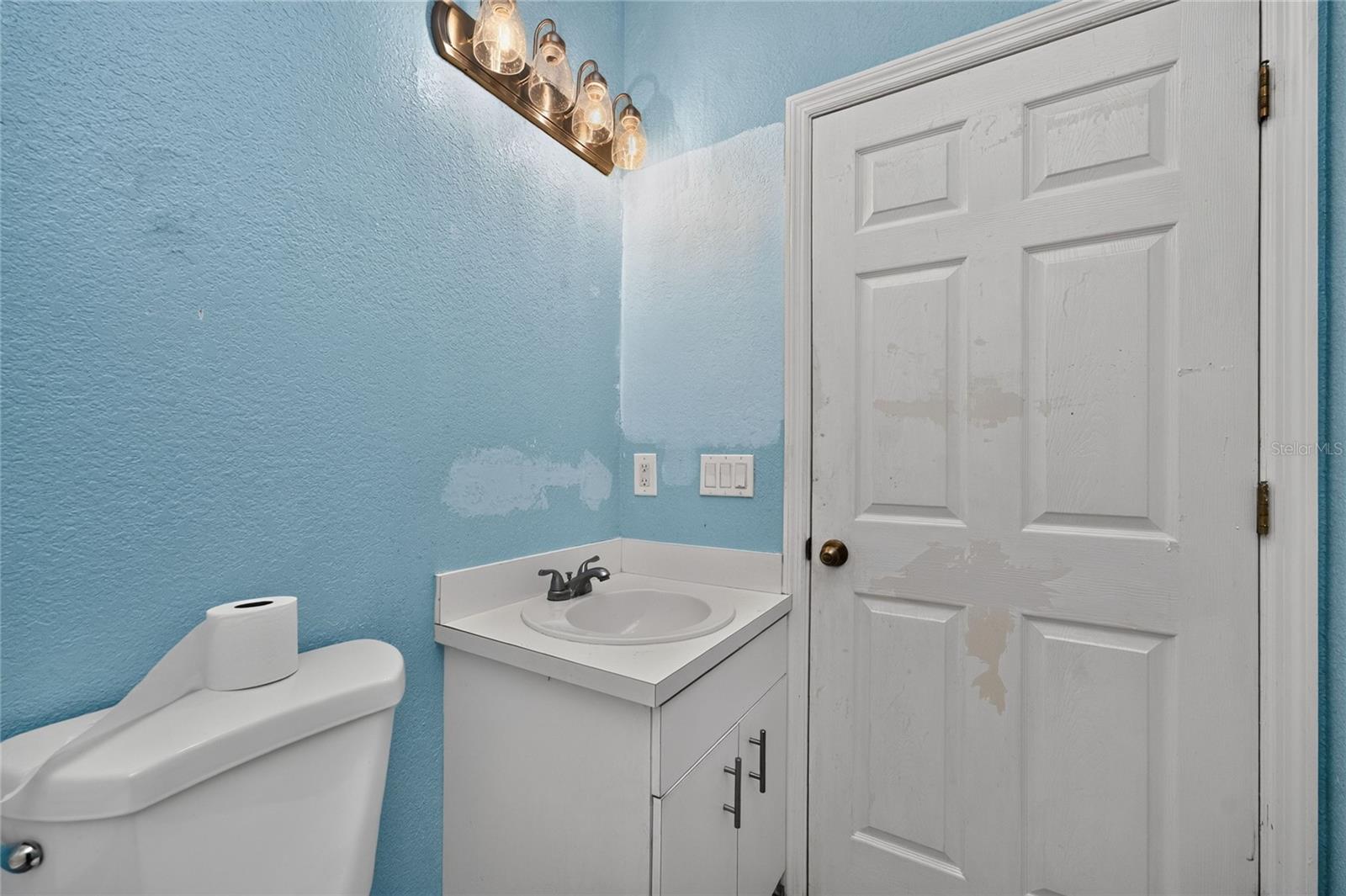 11082 VANESSA AVE, ENGLEWOOD, FL — photo 20