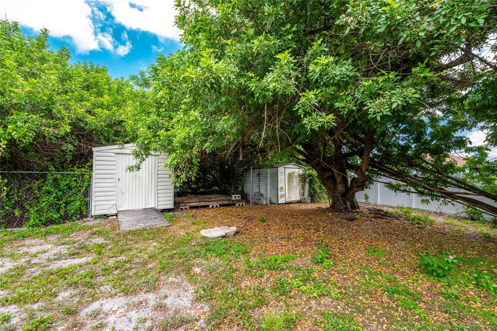 11082 VANESSA AVE, ENGLEWOOD, FL — photo 39