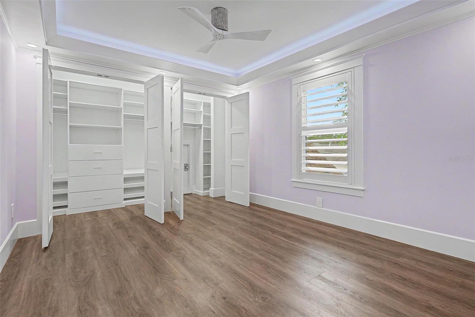 3781 EXECUTIVE DR, PALM HARBOR, FL — photo 36