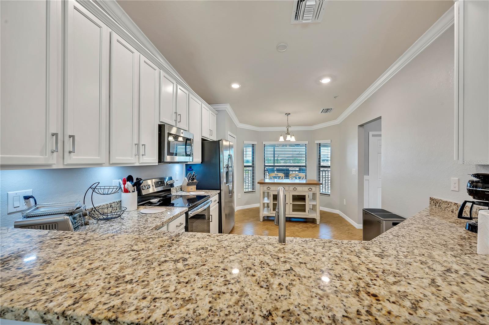 5577 PALMER CIR #201, BRADENTON, FL — photo 7