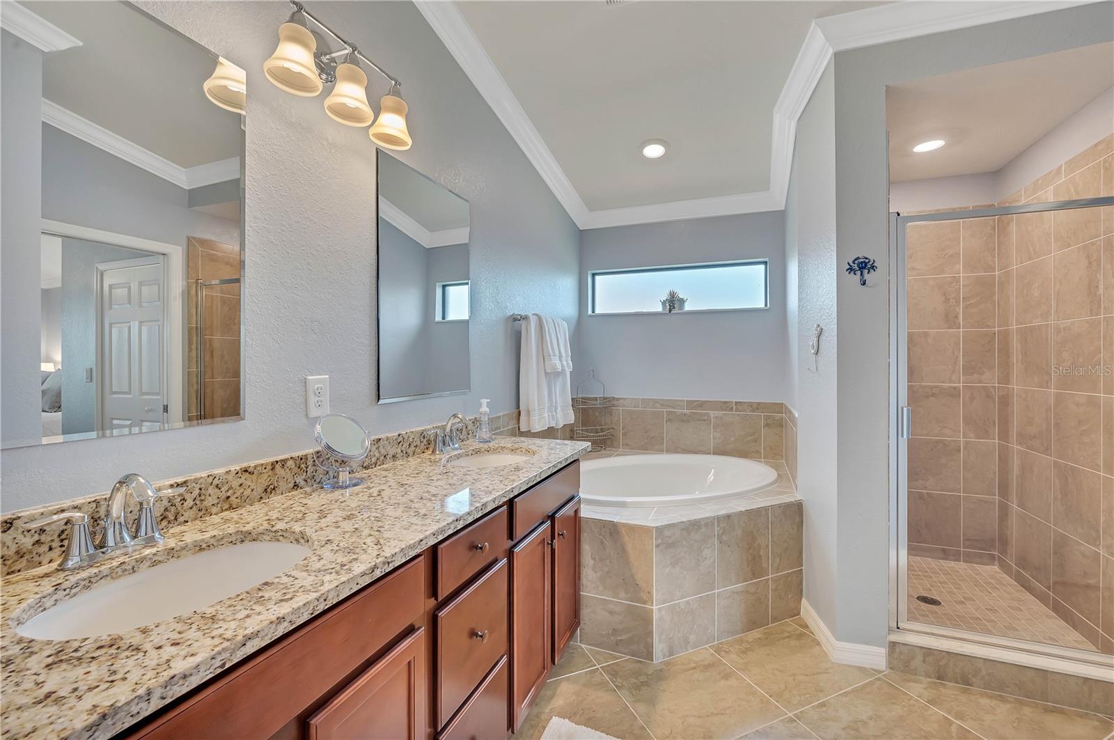 5577 PALMER CIR #201, BRADENTON, FL — photo 21