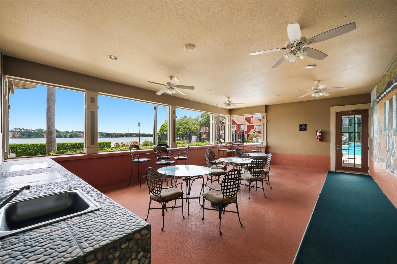 9256 LAKE CHASE ISLAND WAY, TAMPA, FL — photo 45