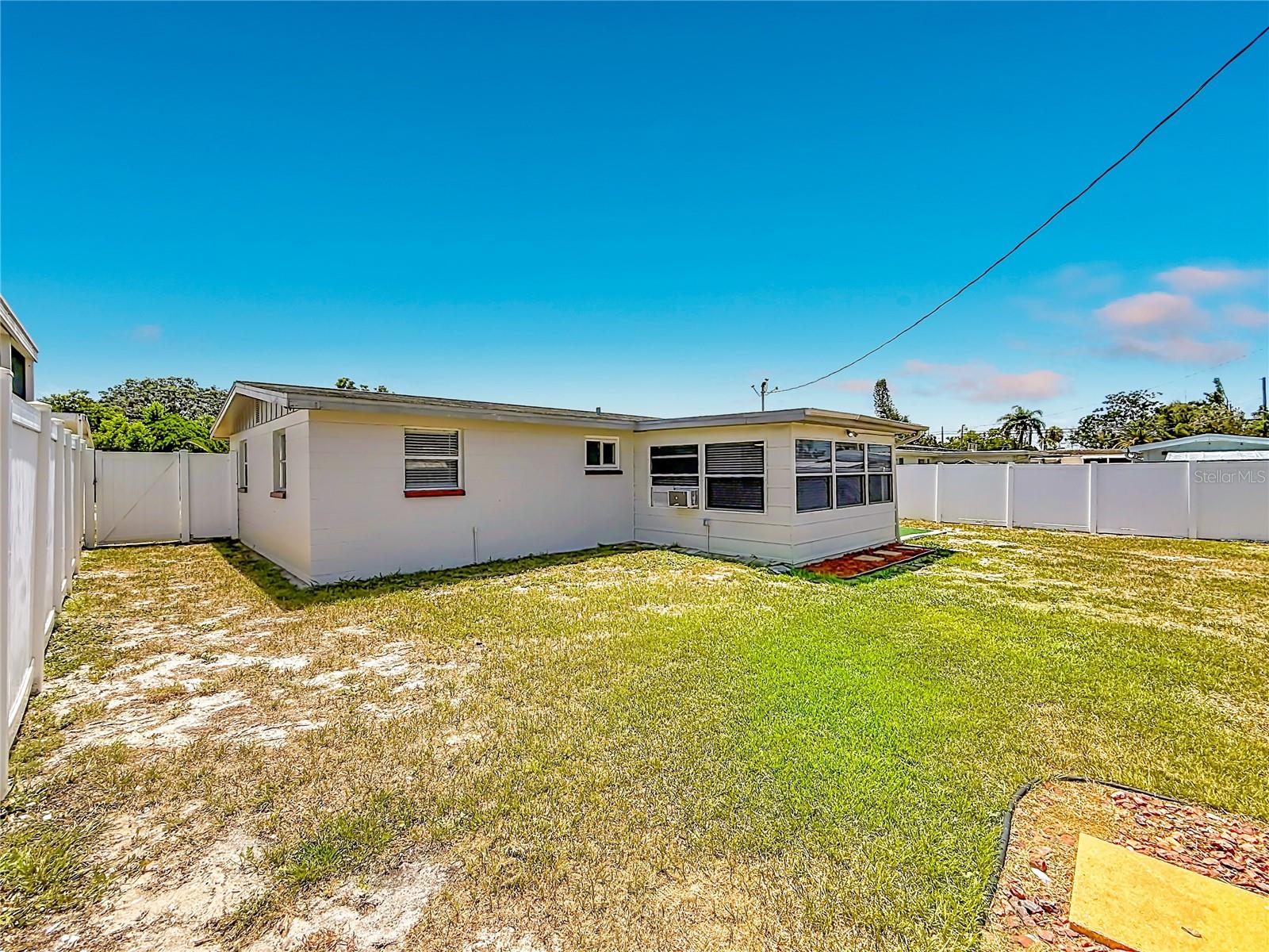 2019 HESS DR, HOLIDAY, FL — photo 29