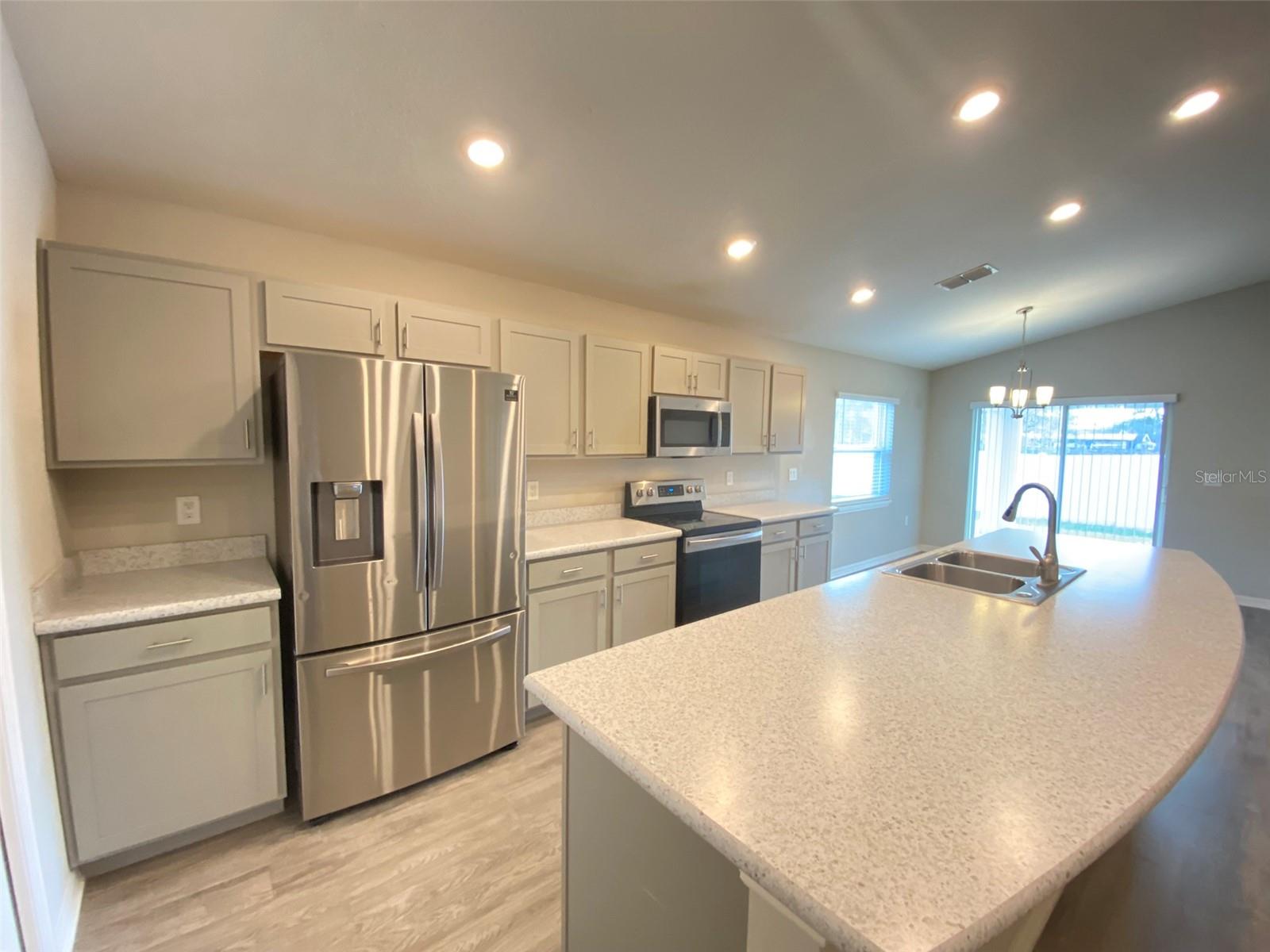 188 FOXTAIL LOOP, DAVENPORT, FL — photo 3