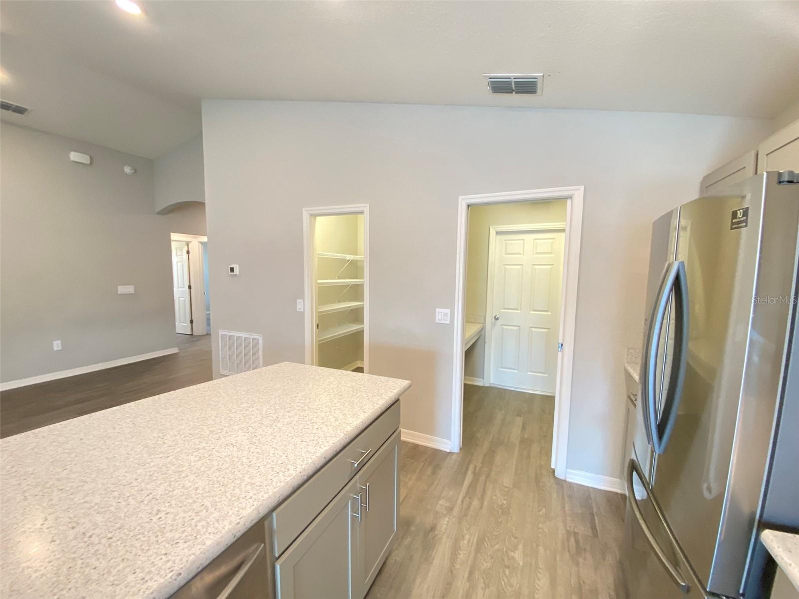 188 FOXTAIL LOOP, DAVENPORT, FL — photo 6