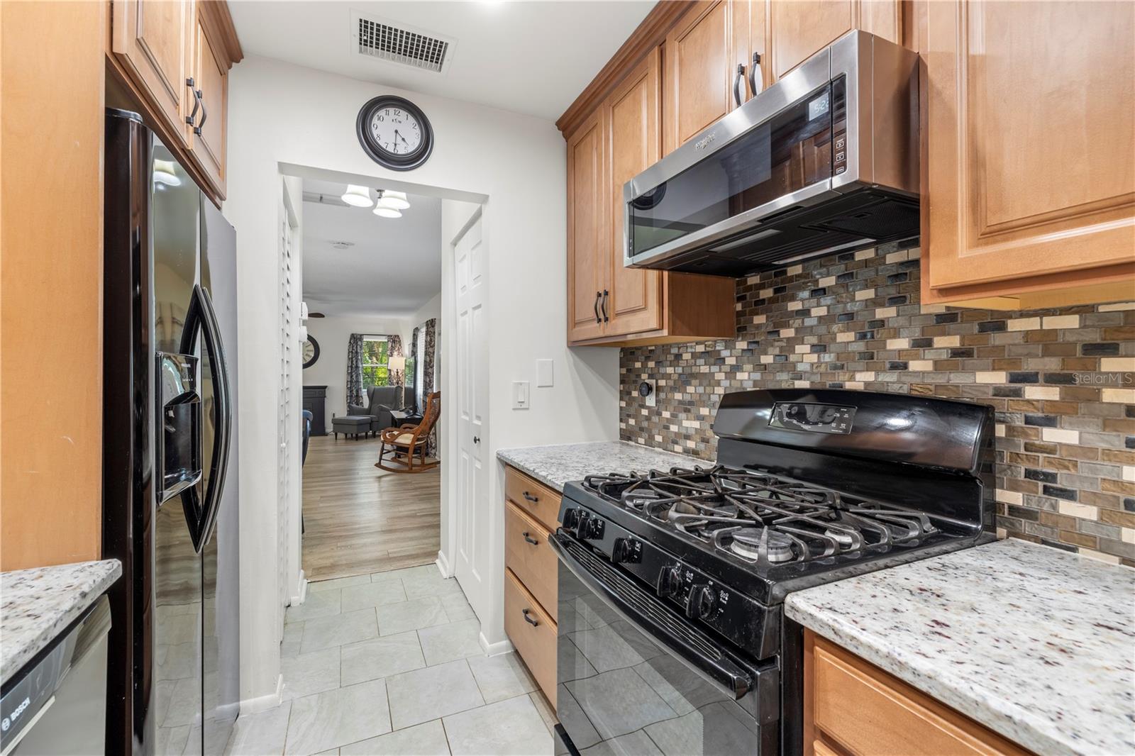 5973 TERRACE PARK DR N #101, ST PETERSBURG, FL — photo 14