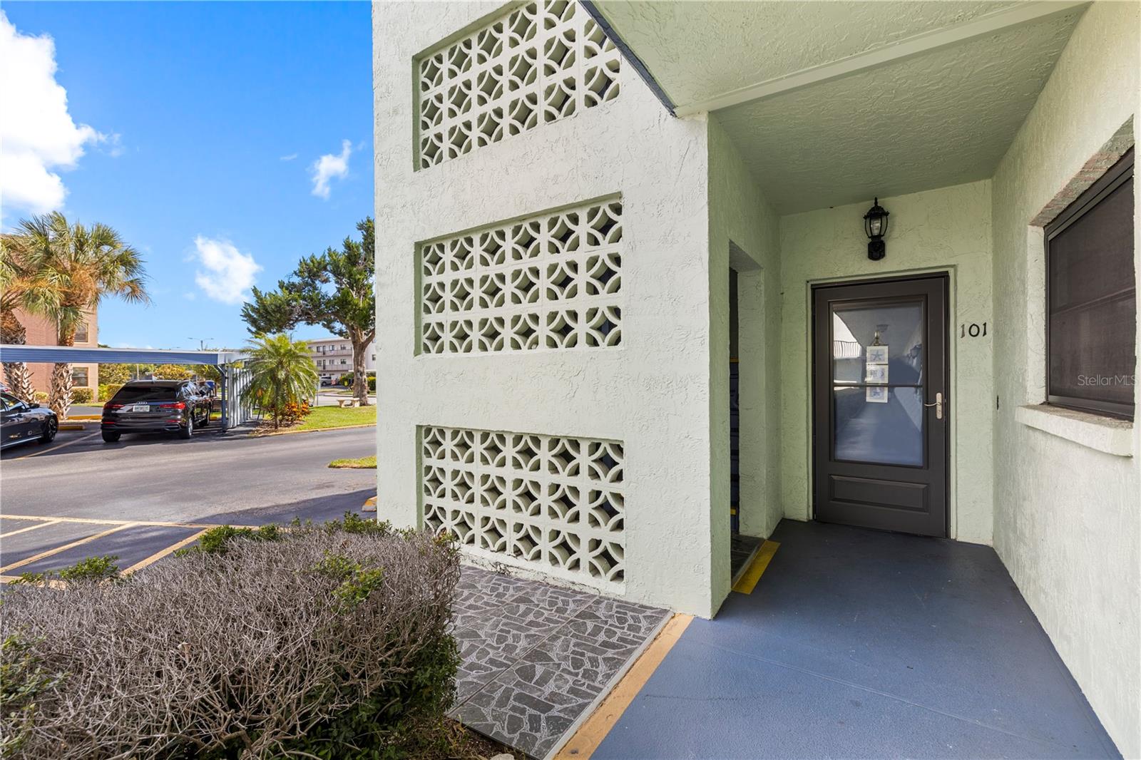 5973 TERRACE PARK DR N #101, ST PETERSBURG, FL — photo 30