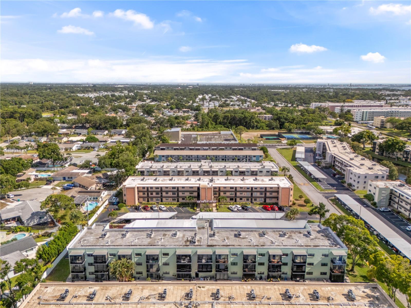 5973 TERRACE PARK DR N #101, ST PETERSBURG, FL — photo 47