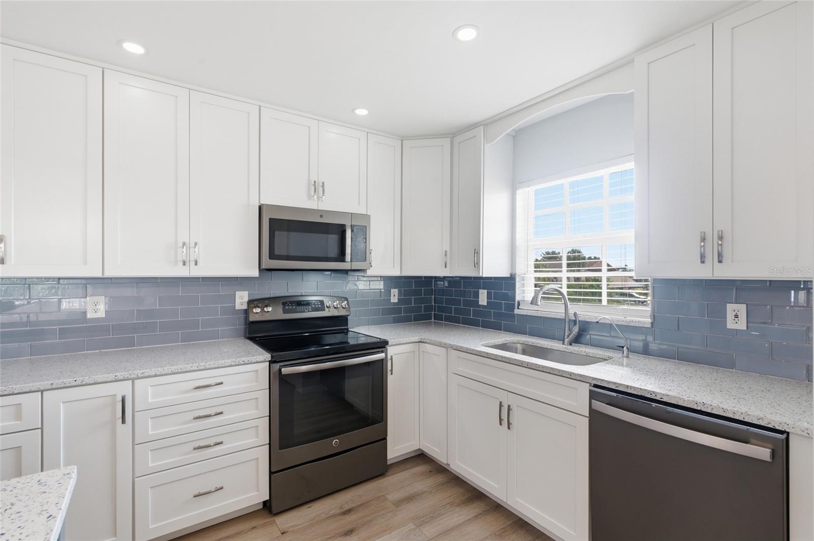 5112 CORONADO PKWY #12, CAPE CORAL, FL — photo 10