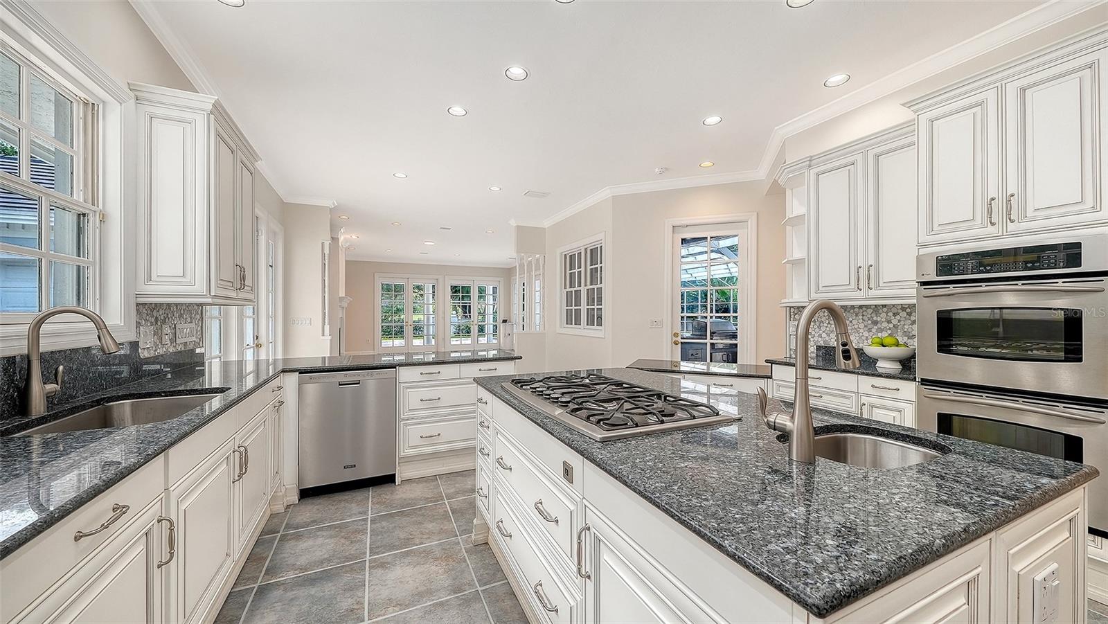916 MACEWEN DR, OSPREY, FL — photo 22