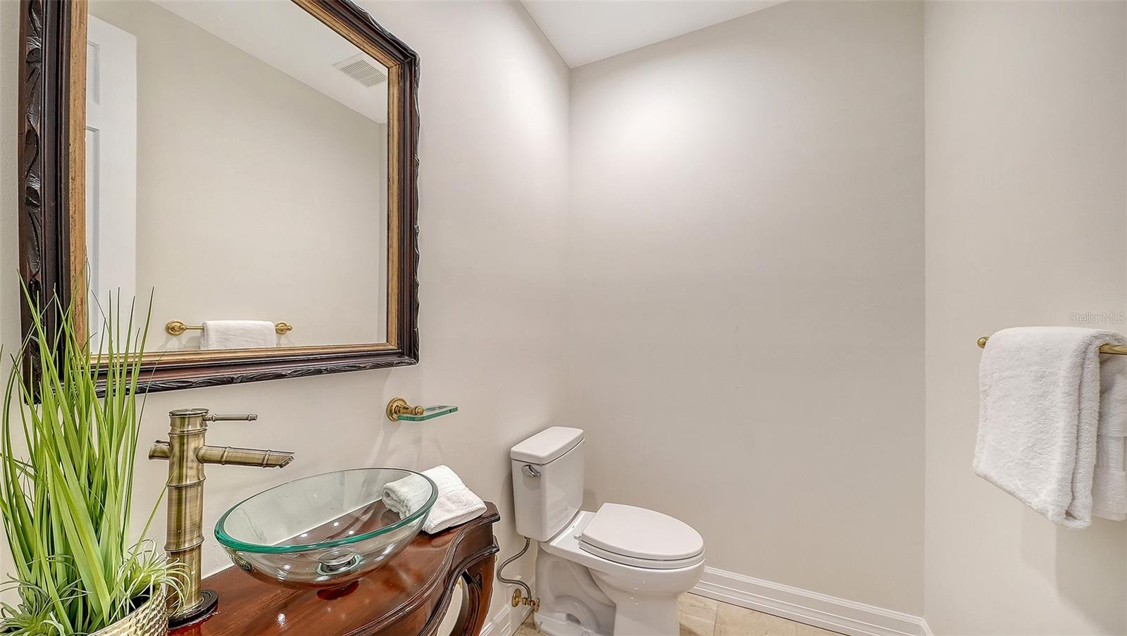 916 MACEWEN DR, OSPREY, FL — photo 44