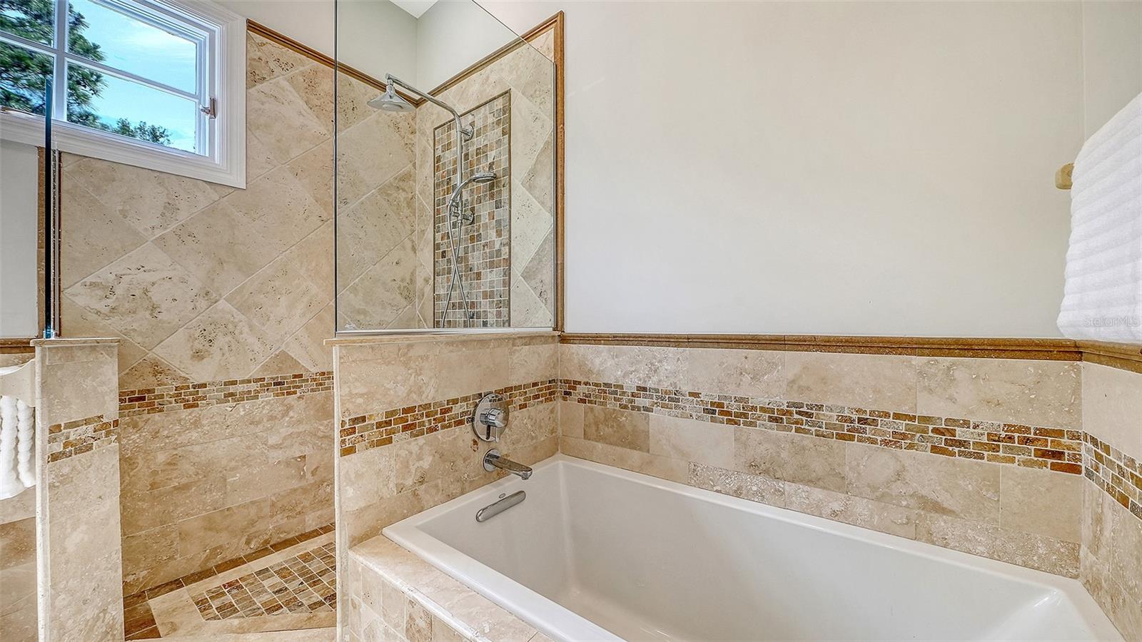 916 MACEWEN DR, OSPREY, FL — photo 63