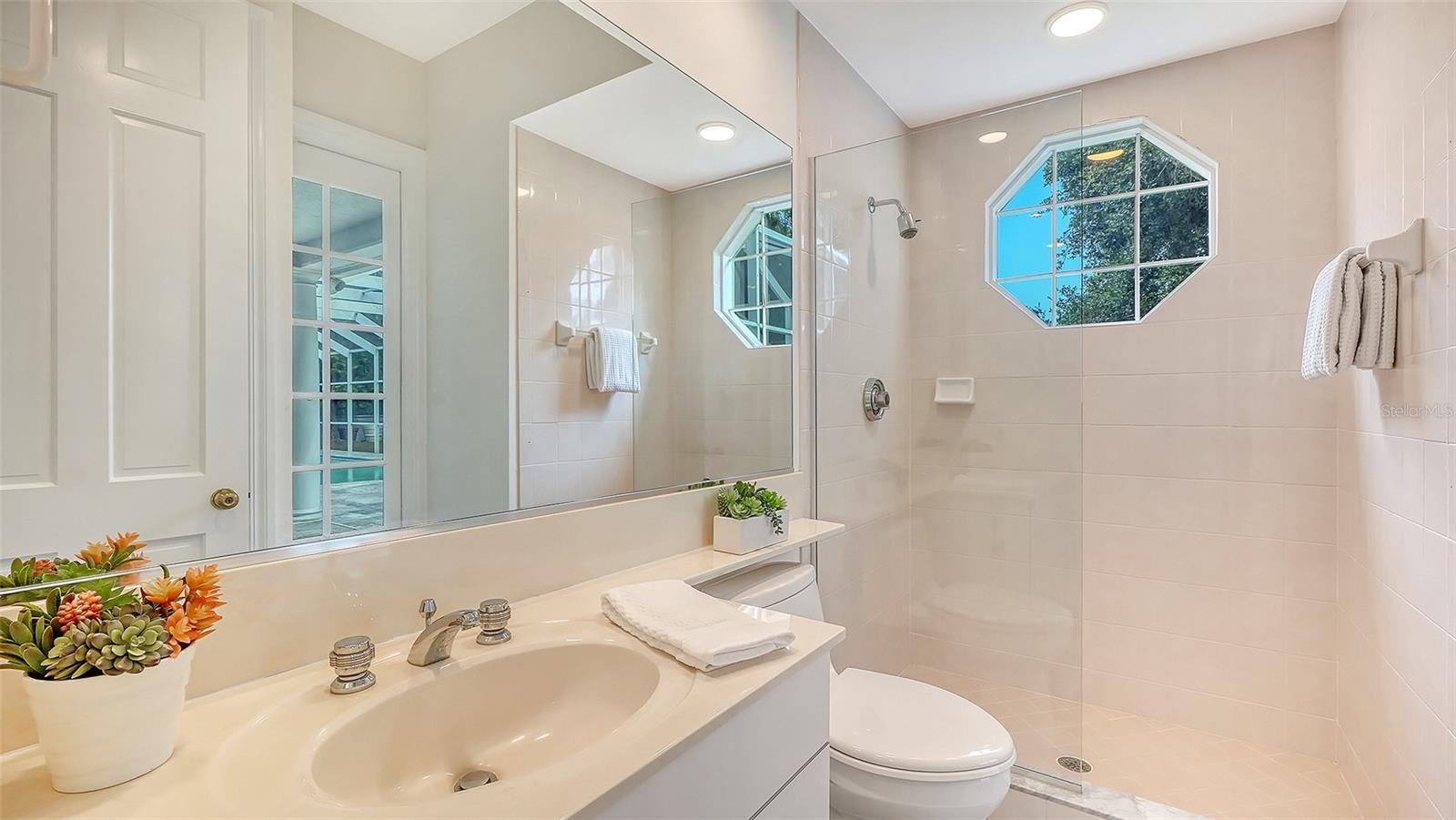 916 MACEWEN DR, OSPREY, FL — photo 71