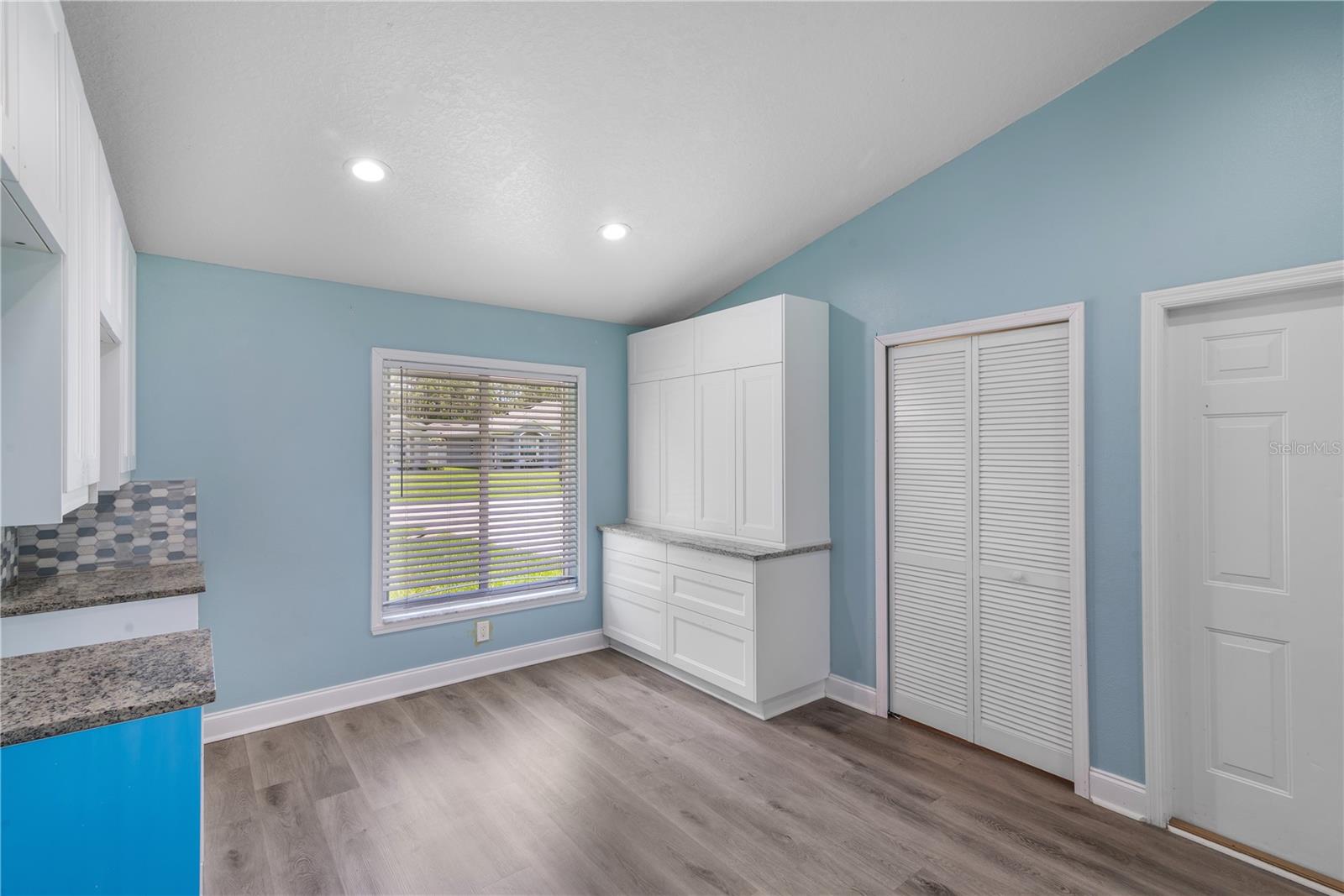 21 LAKE CHARLES LN, PALM COAST, FL — photo 10