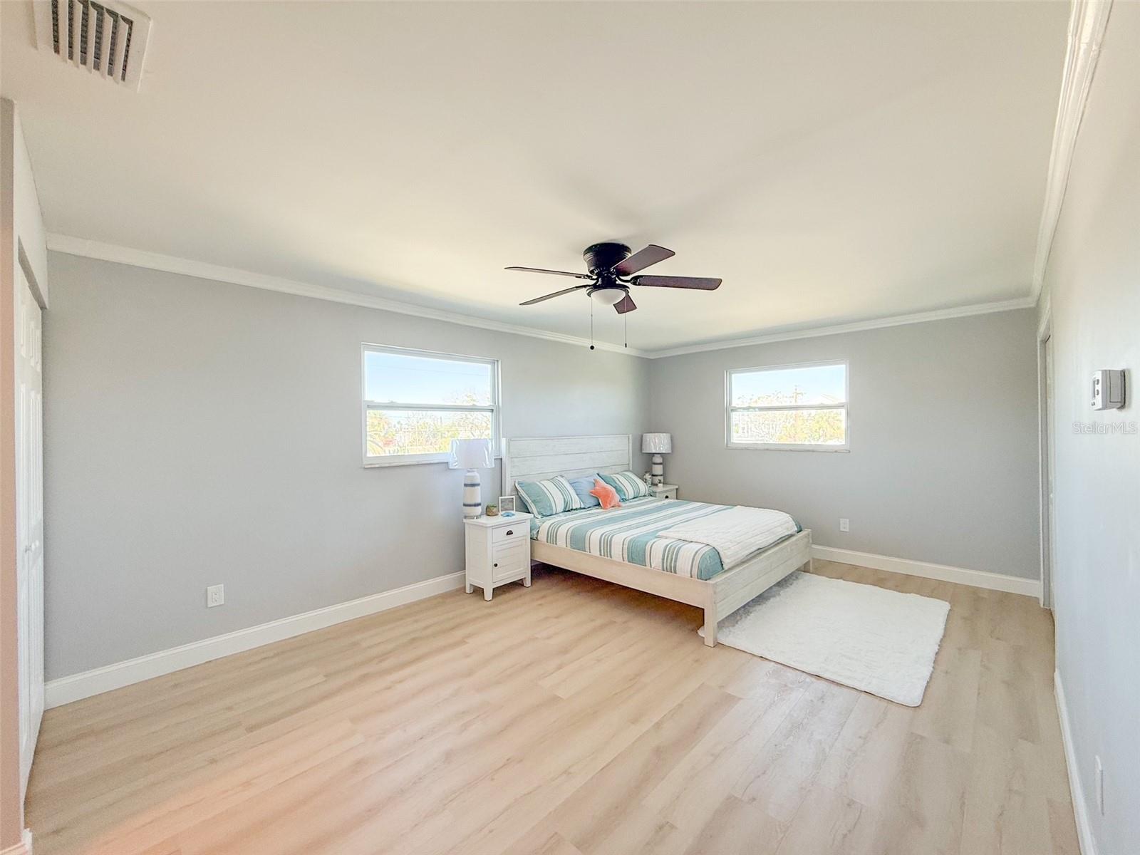 13290 3RD ST E, MADEIRA BEACH, FL — photo 13
