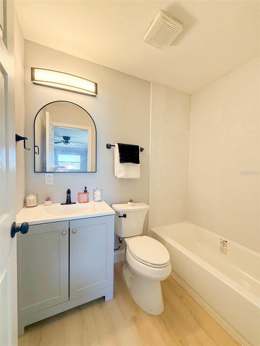 13290 3RD ST E, MADEIRA BEACH, FL — photo 15