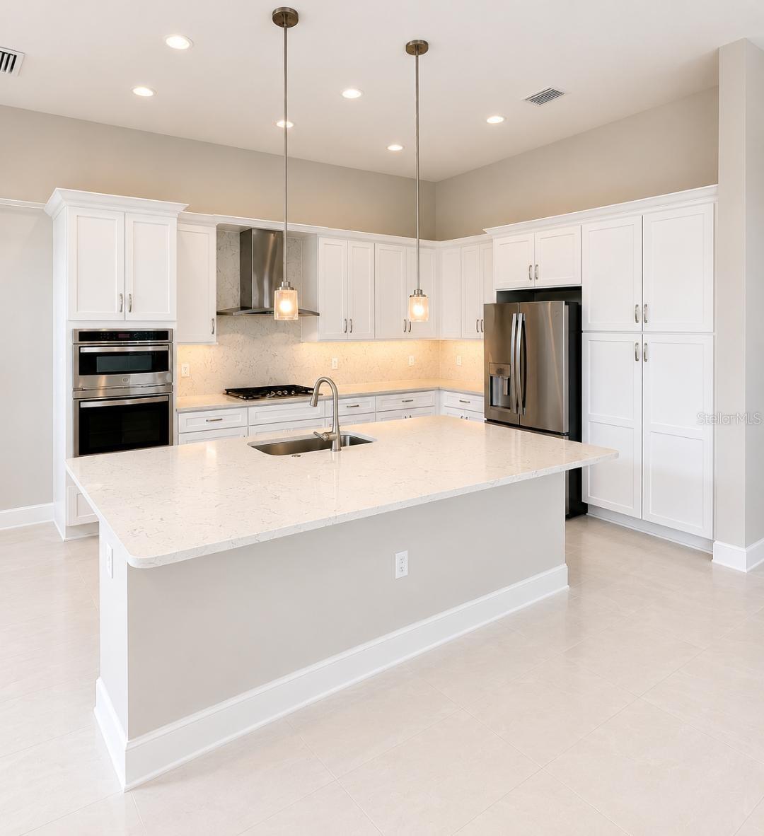 32630 NEROLI ST, WESLEY CHAPEL, FL — photo 2