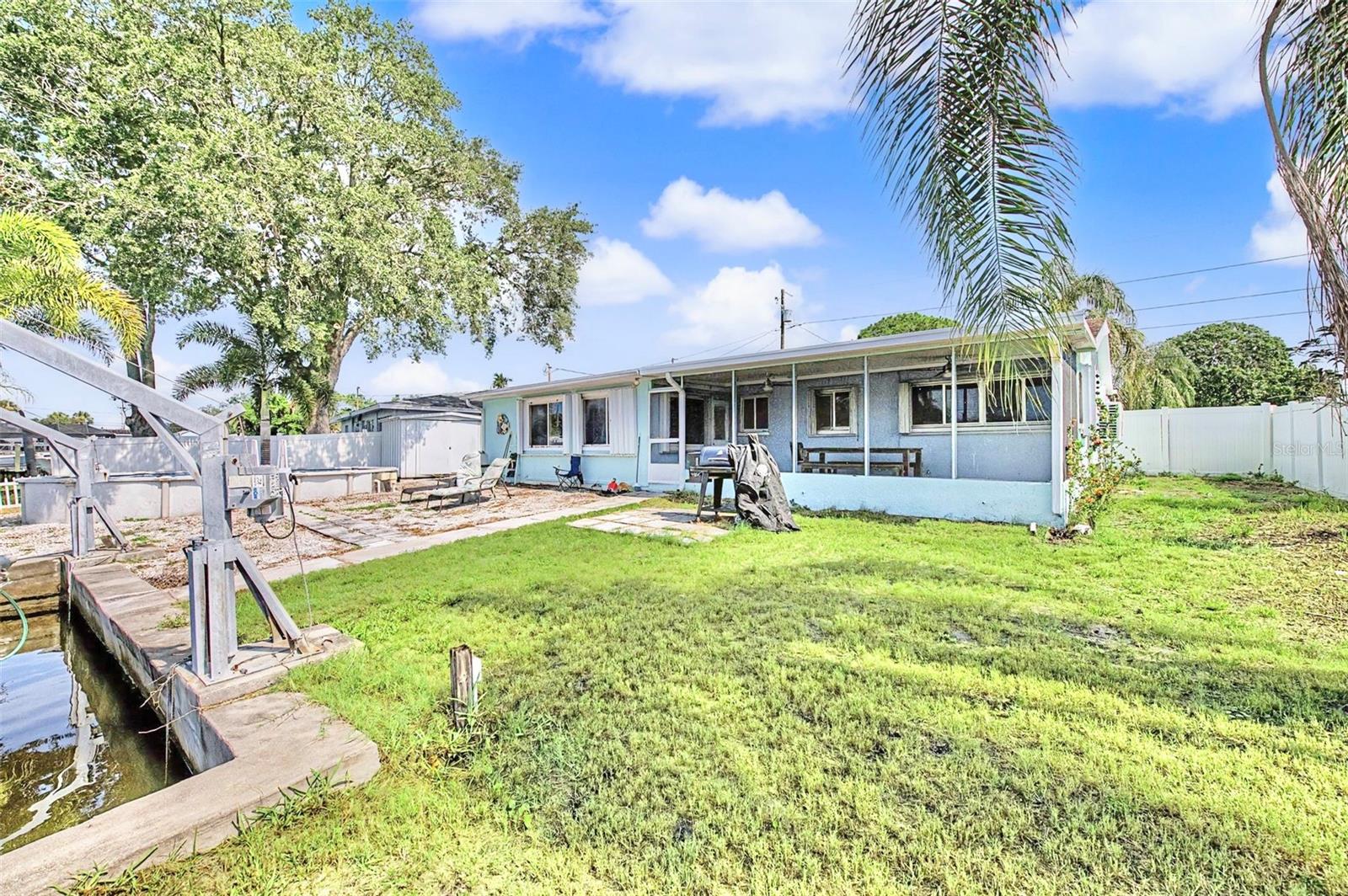 9472 TREASURE LN NE, ST PETERSBURG, FL — photo 30