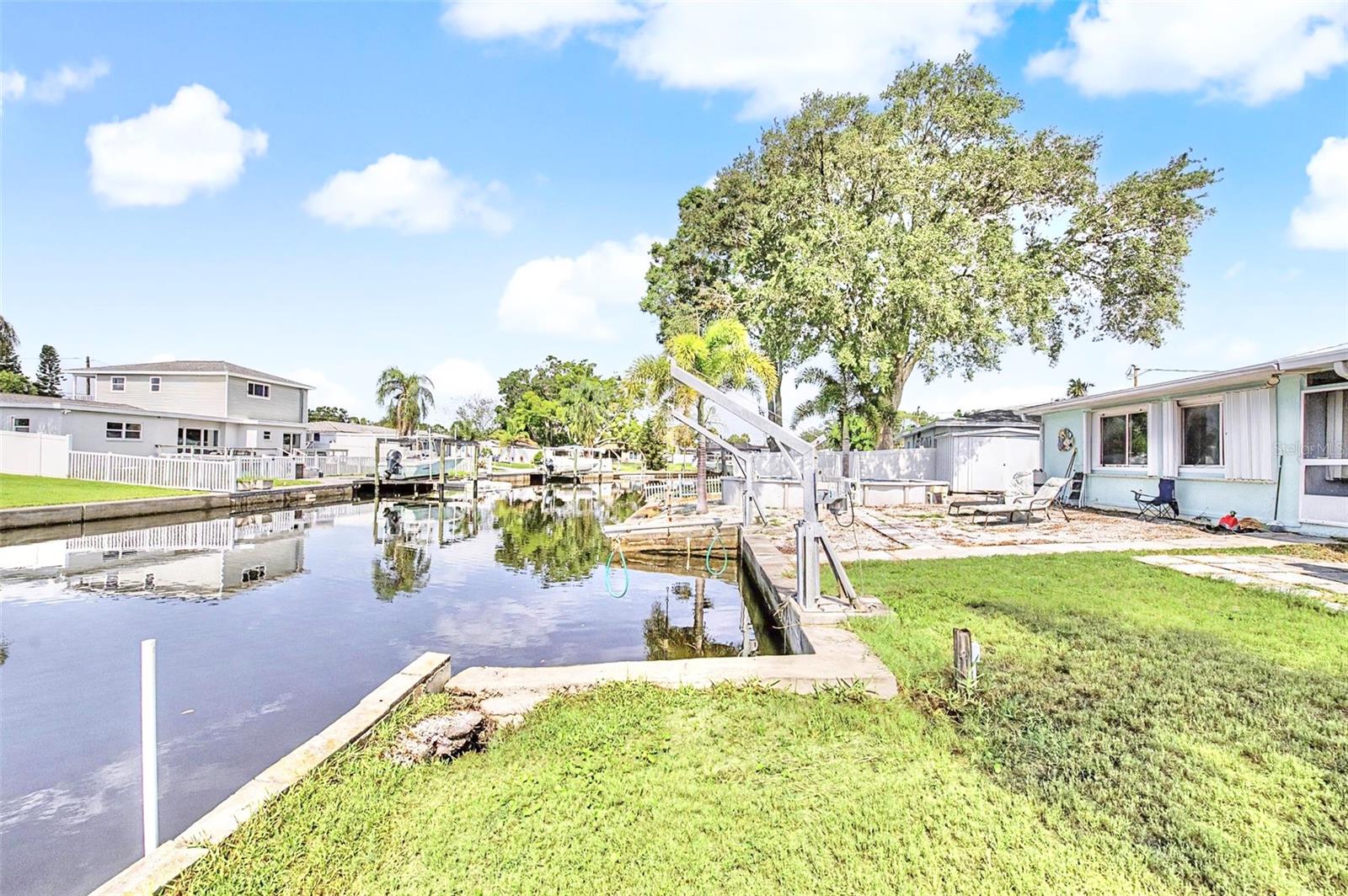 9472 TREASURE LN NE, ST PETERSBURG, FL — photo 31