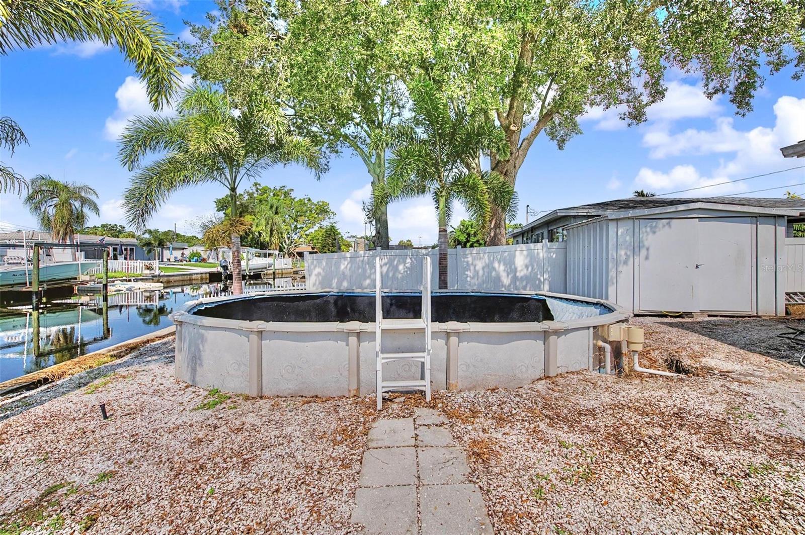 9472 TREASURE LN NE, ST PETERSBURG, FL — photo 34