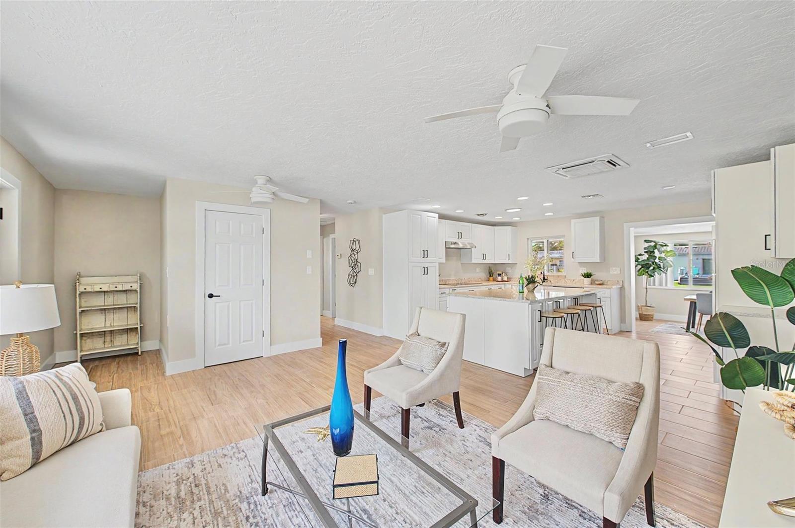9472 TREASURE LN NE, ST PETERSBURG, FL — photo 9