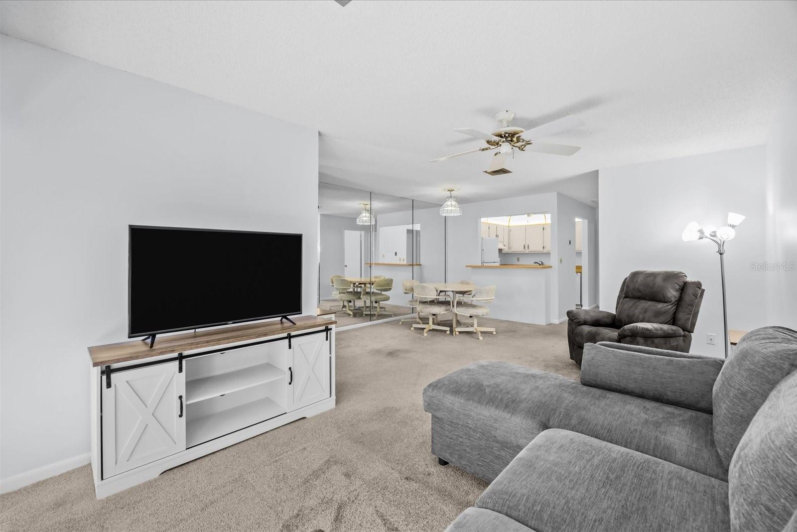 127 LAKES END DR #C, FORT PIERCE, FL — photo 10