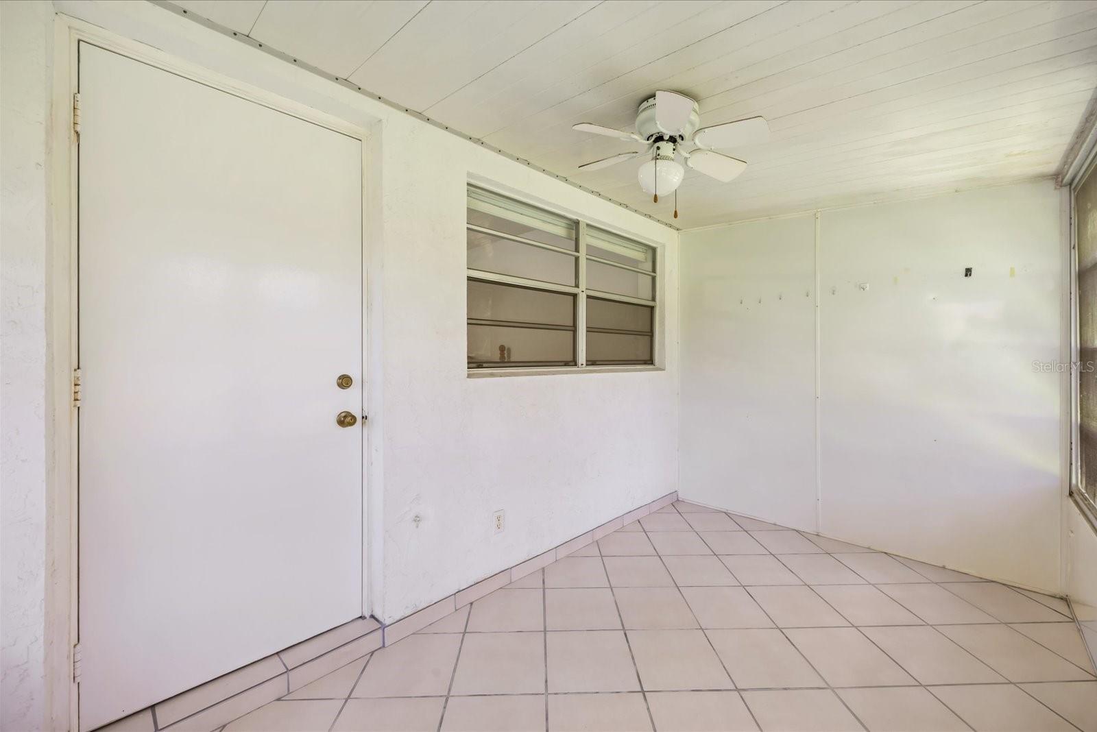 127 LAKES END DR #C, FORT PIERCE, FL — photo 24