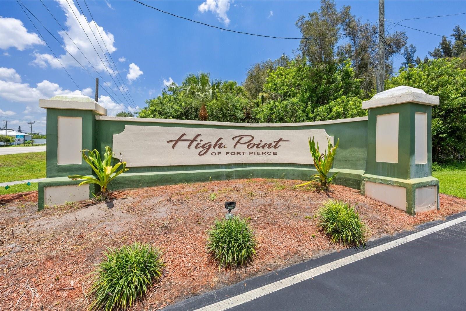 127 LAKES END DR #C, FORT PIERCE, FL — photo 44