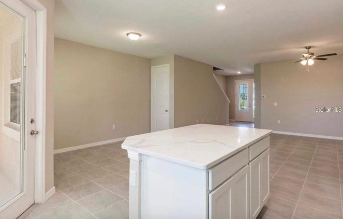 11232 CAY SPRUCE WAY, SAN ANTONIO, FL — photo 3