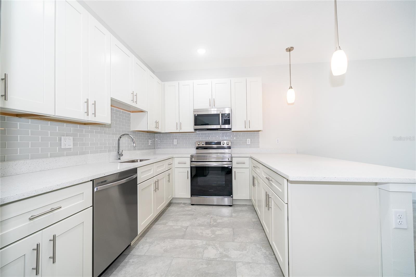 1657 CUMIN DR, KISSIMMEE, FL — photo 4