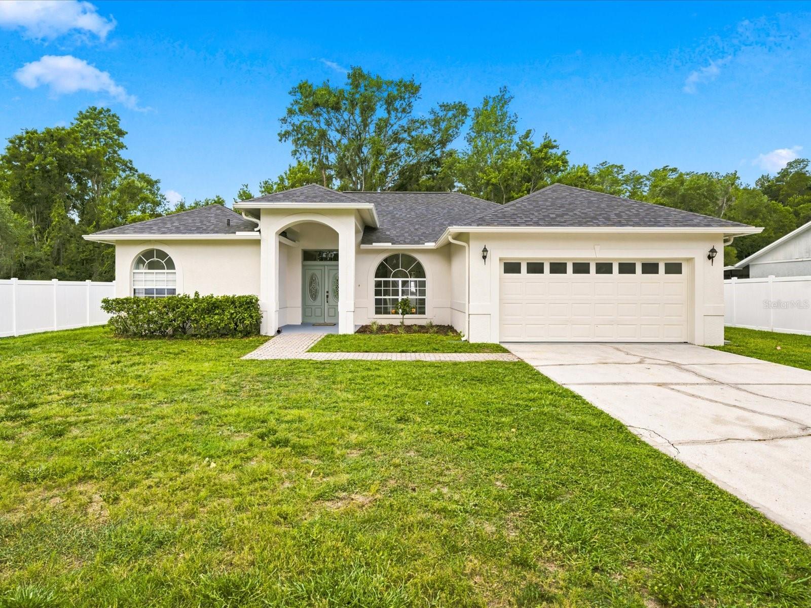 4617 DEBBIE LN, LUTZ, FL