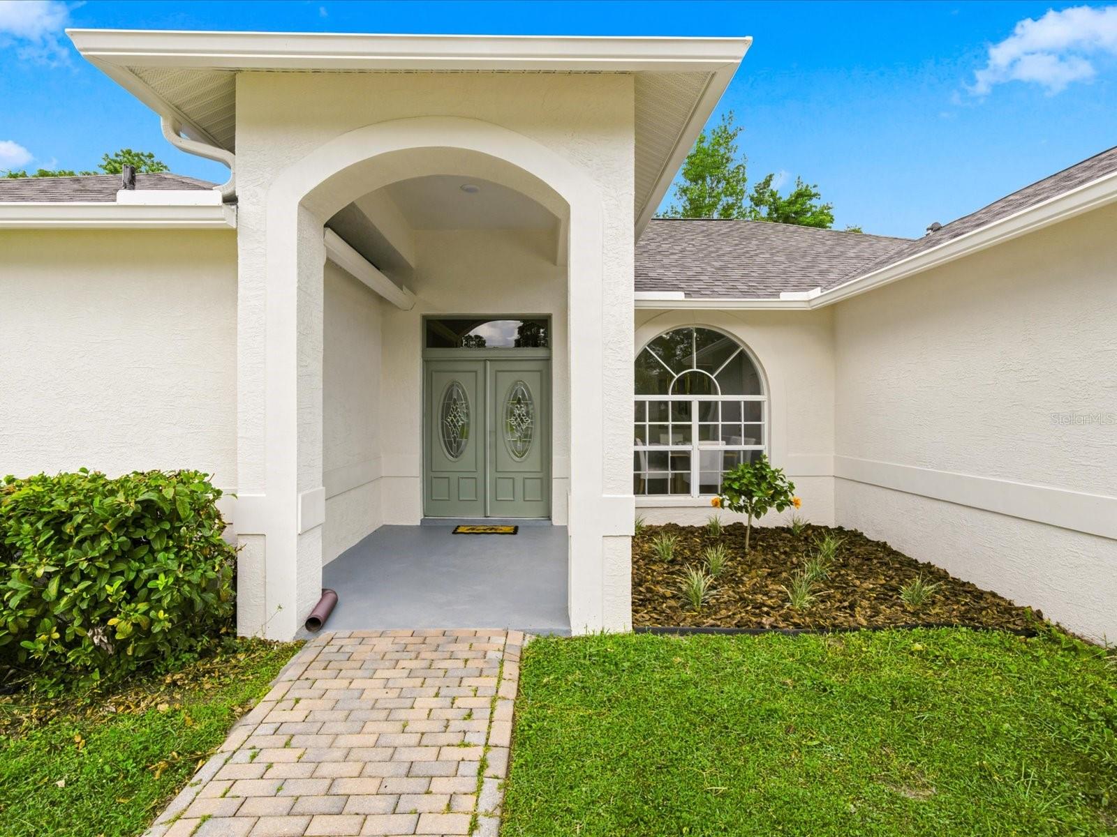 4617 DEBBIE LN, LUTZ, FL — photo 2