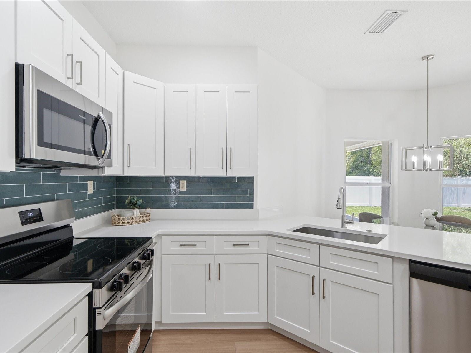 4617 DEBBIE LN, LUTZ, FL — photo 20