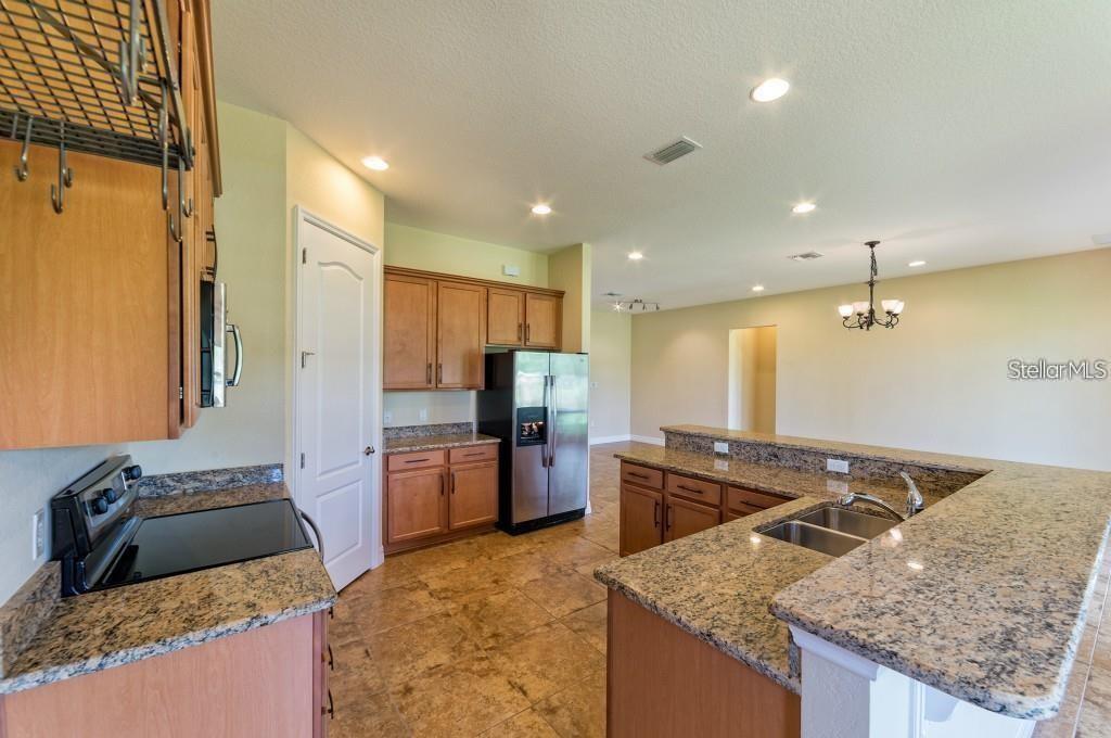 8244 PRESTBURY DR, ORLANDO, FL — photo 12